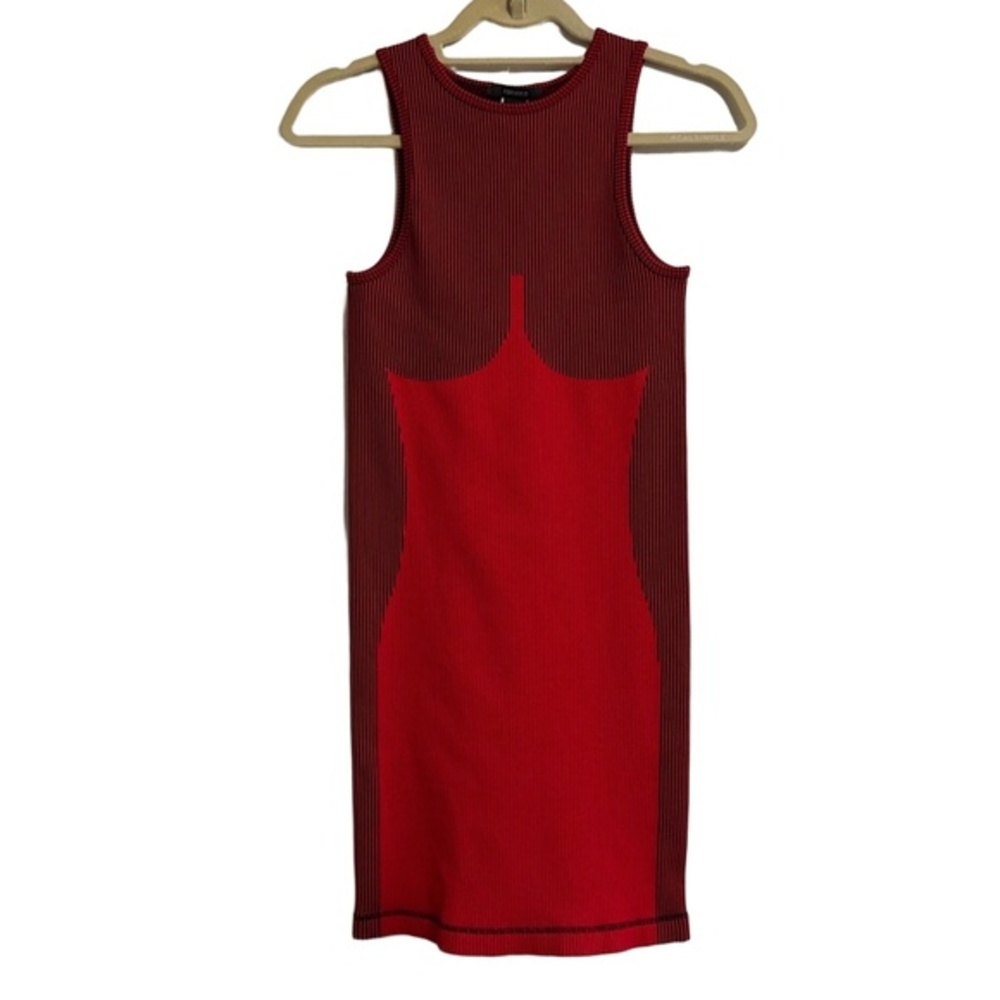 Forever 21 Dress Womens Small Medium Red Sleeveless‎ Bodycon KneeLength